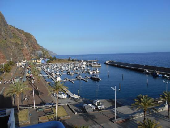 Apartamento Casa Santana Estreito Da Calheta Exterior foto